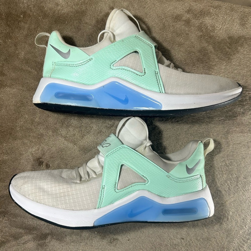 Nike Air Max Bella TR 5 Womens Size 8.5 White Mint Green Training Shoes DD9285